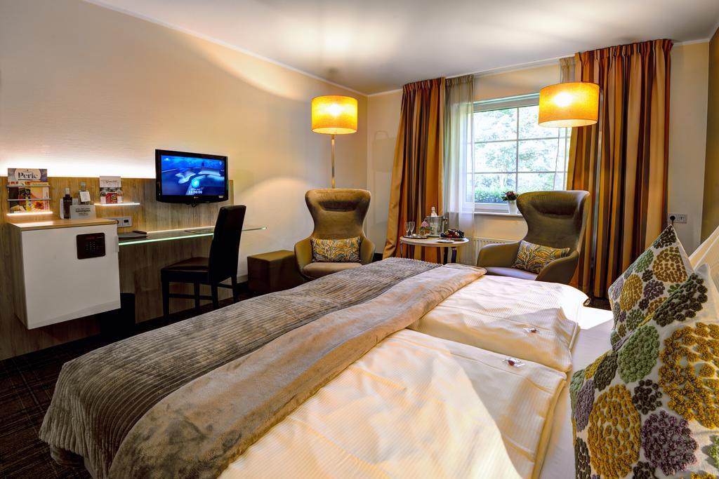 Nordwest-Hotel Amsterdam Bad Zwischenahn Extérieur photo